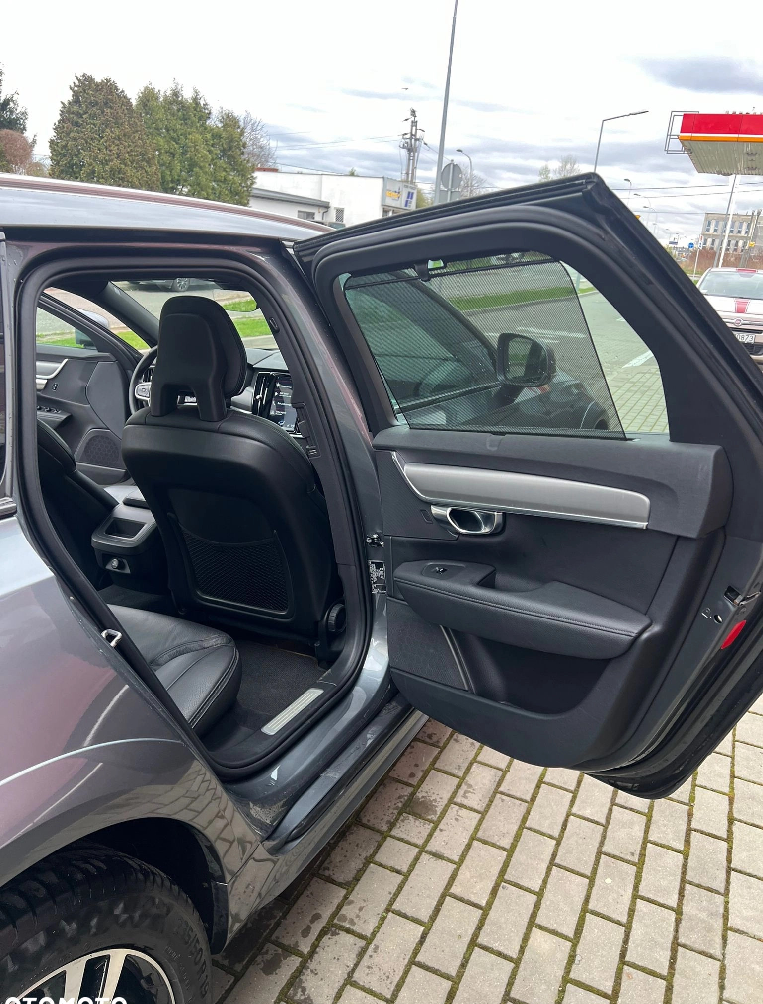 Volvo V90 Cross Country cena 139499 przebieg: 109720, rok produkcji 2018 z Warszawa małe 92